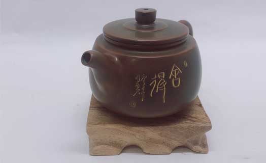 广西钦州坭兴陶茶壶与什么茶配才好