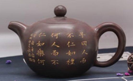 挑选坭兴陶茶壶的技巧